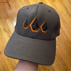 Vintage Volcom Stone Flexfit Hat